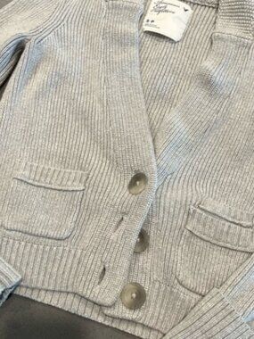Vintage American eagle sweater Gray Knit Cardigan
